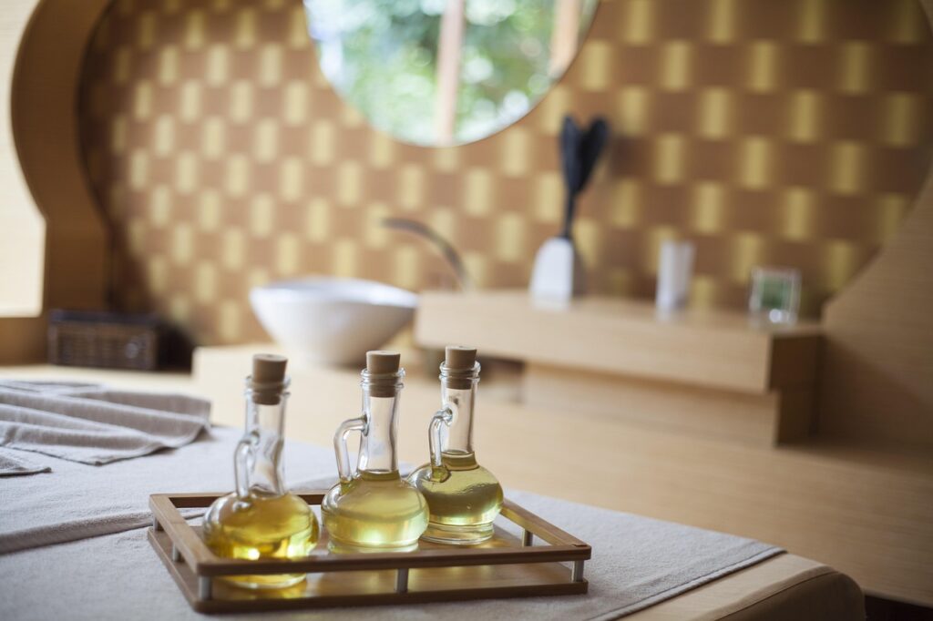 Professional Aroma Oil Massage ritual at Arowa Luxury Spa, the best spa in Banani, Dhaka
